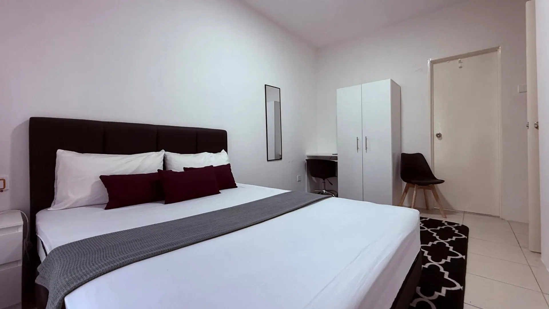 Private Room Ipoh Centre - Stay With Host Malesia